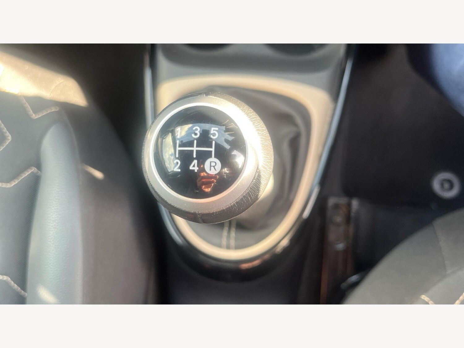 Used Toyota Aygo X 2022 for sale - 76042631: Photo 24
