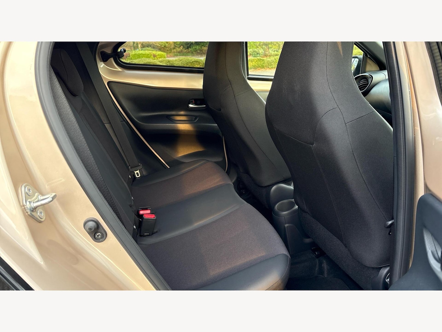 Used Toyota Aygo X for sale - 76728961: Photo 14