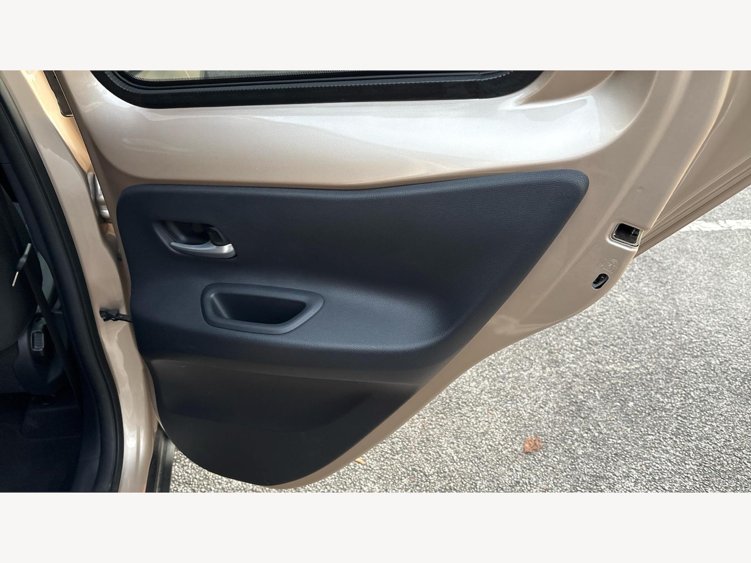 Used Toyota Aygo X for sale - 76728961: Photo 22