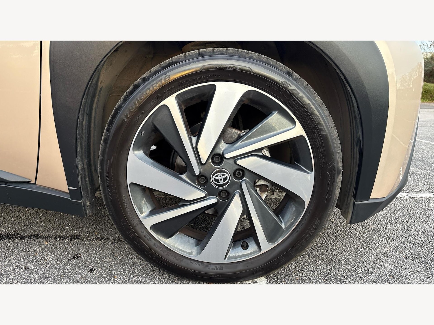 Used Toyota Aygo X for sale - 76728961: Photo 25