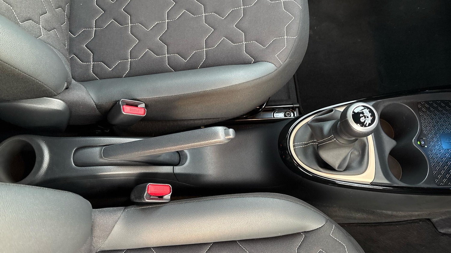 Used Toyota Aygo X for sale - 76728961: Photo 42