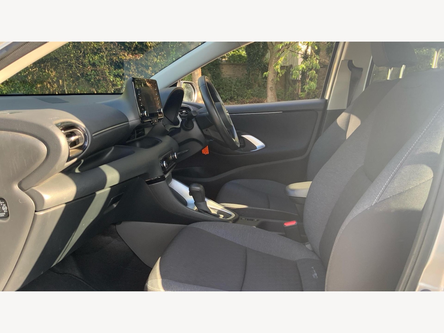 Used Toyota Yaris 2022 for sale - 76151916: Photo 12