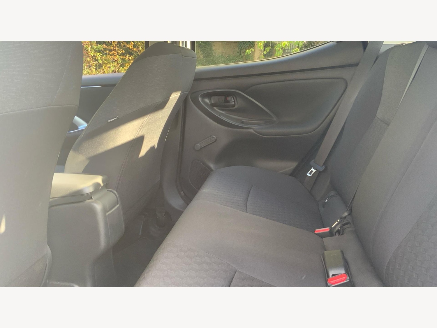 Used Toyota Yaris 2022 for sale - 76151916: Photo 15