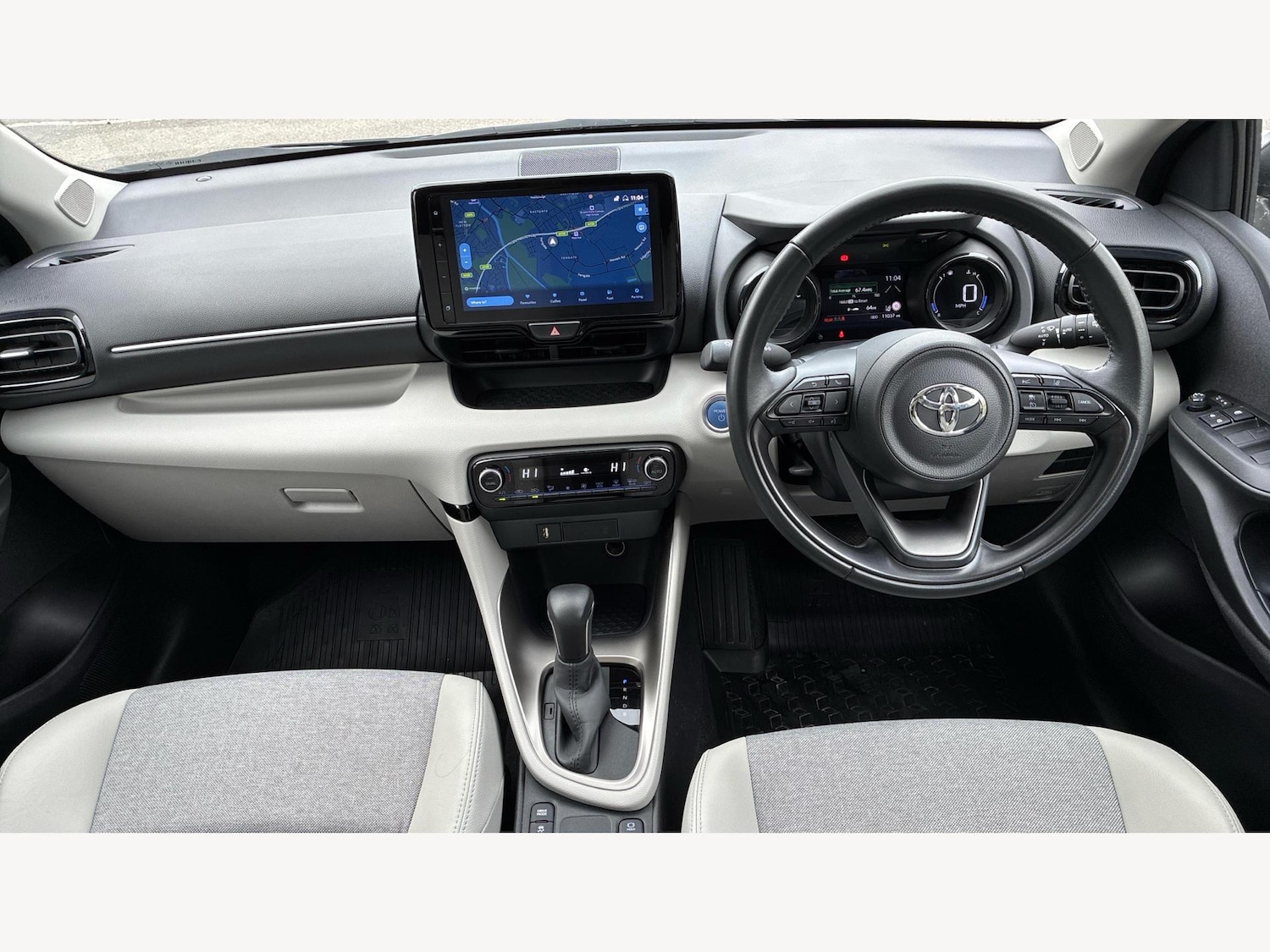 Used Toyota Yaris 2023 for sale - 76175119: Photo 7
