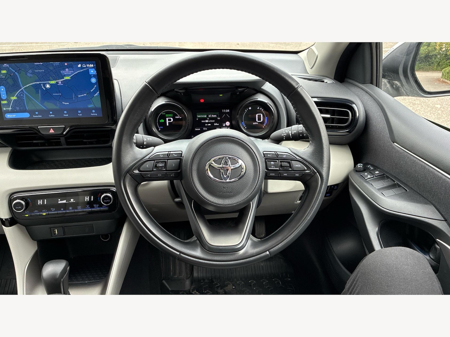 Used Toyota Yaris 2023 for sale - 76175119: Photo 8