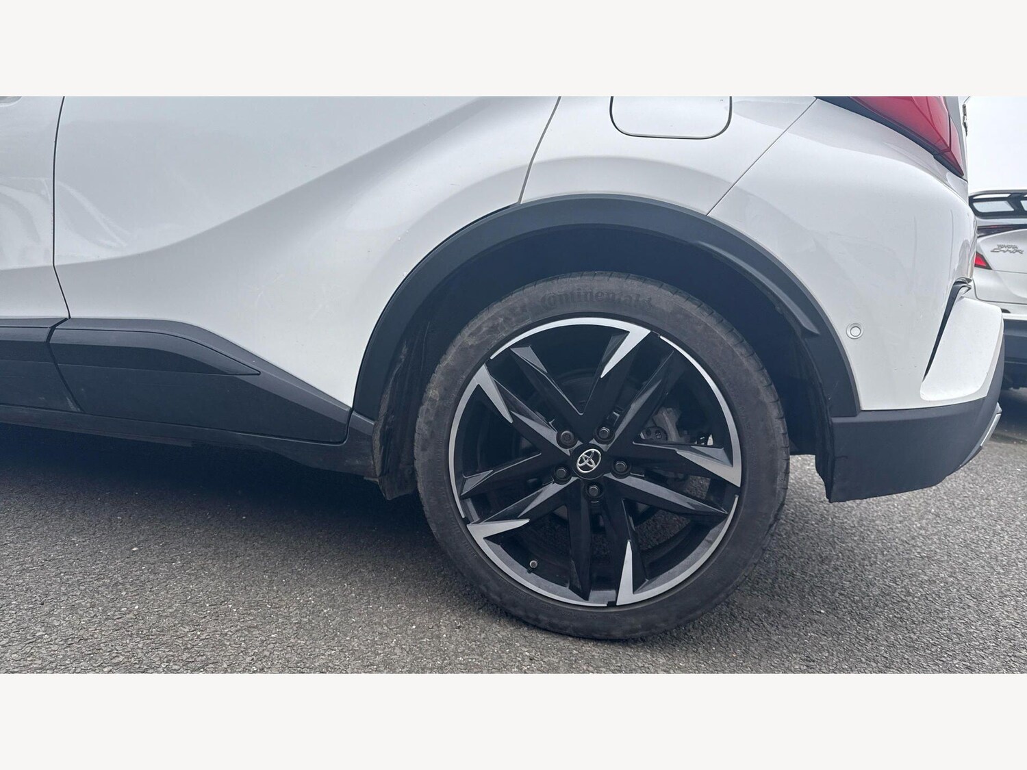 Used Toyota C-HR 2023 for sale - 78020162: Photo 20