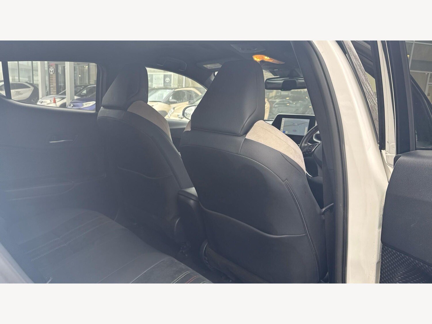 Used Toyota C-HR 2023 for sale - 78020162: Photo 27