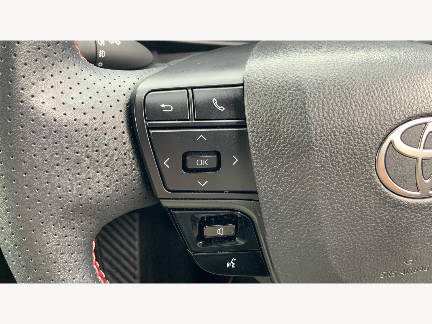 Used Toyota C-HR 2024 for sale - 76020678: Photo 27