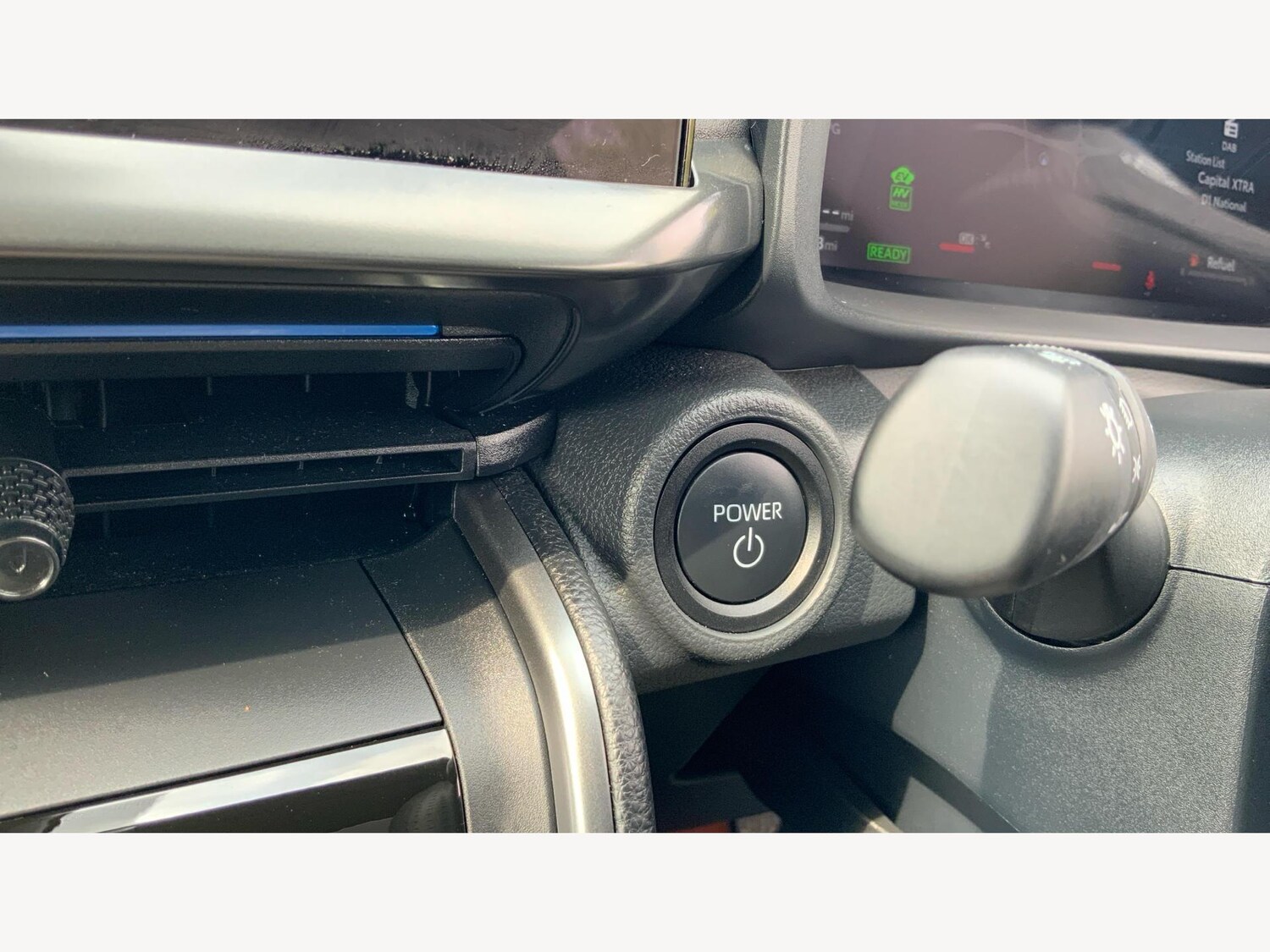 Used Toyota C-HR 2024 for sale - 76020678: Photo 31