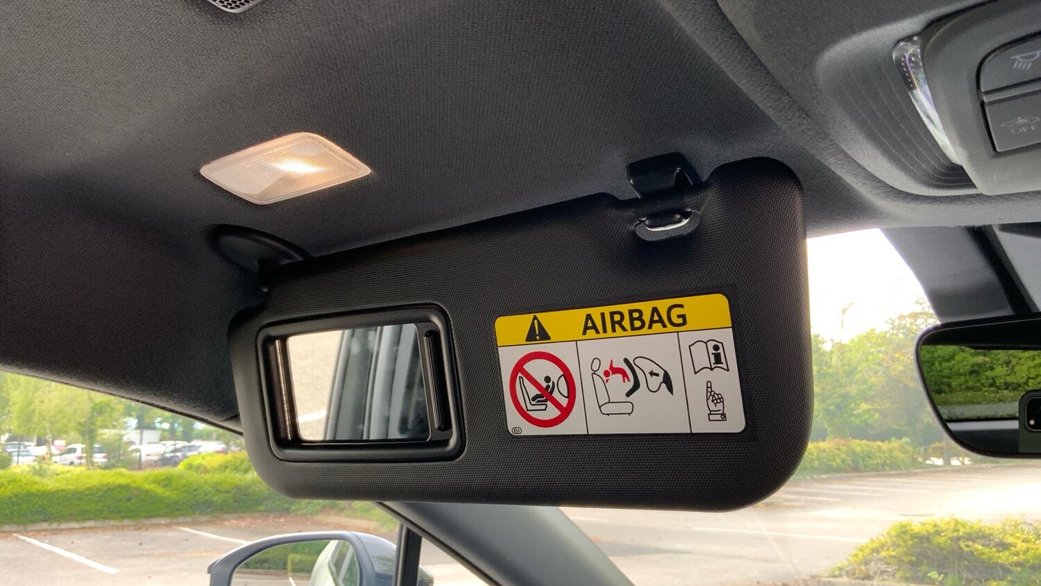 Used Toyota C-HR 2024 for sale - 76020678: Photo 40