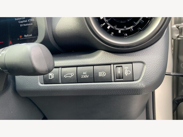 Used Toyota C-HR 2024 for sale - 76020678: Photo 42