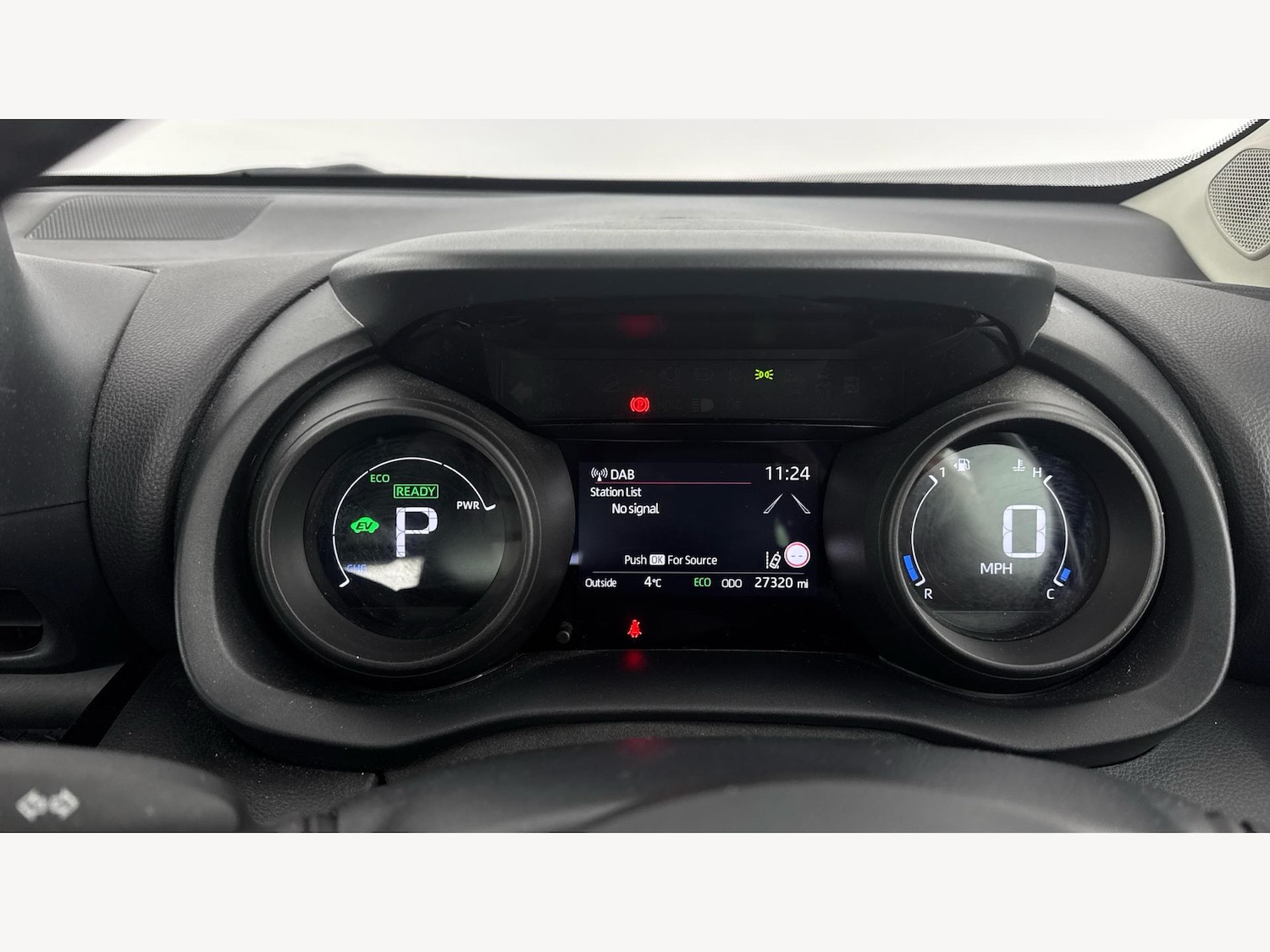 Used Toyota Yaris Cross 2023 for sale - 77098173: Photo 11