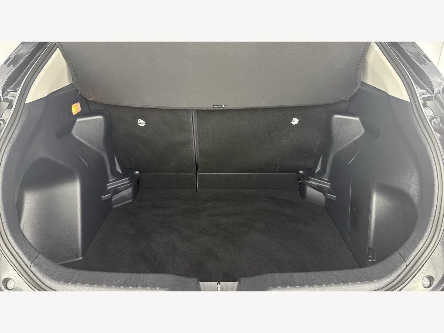 Used Toyota Yaris Cross 2023 for sale - 77098173: Photo 16