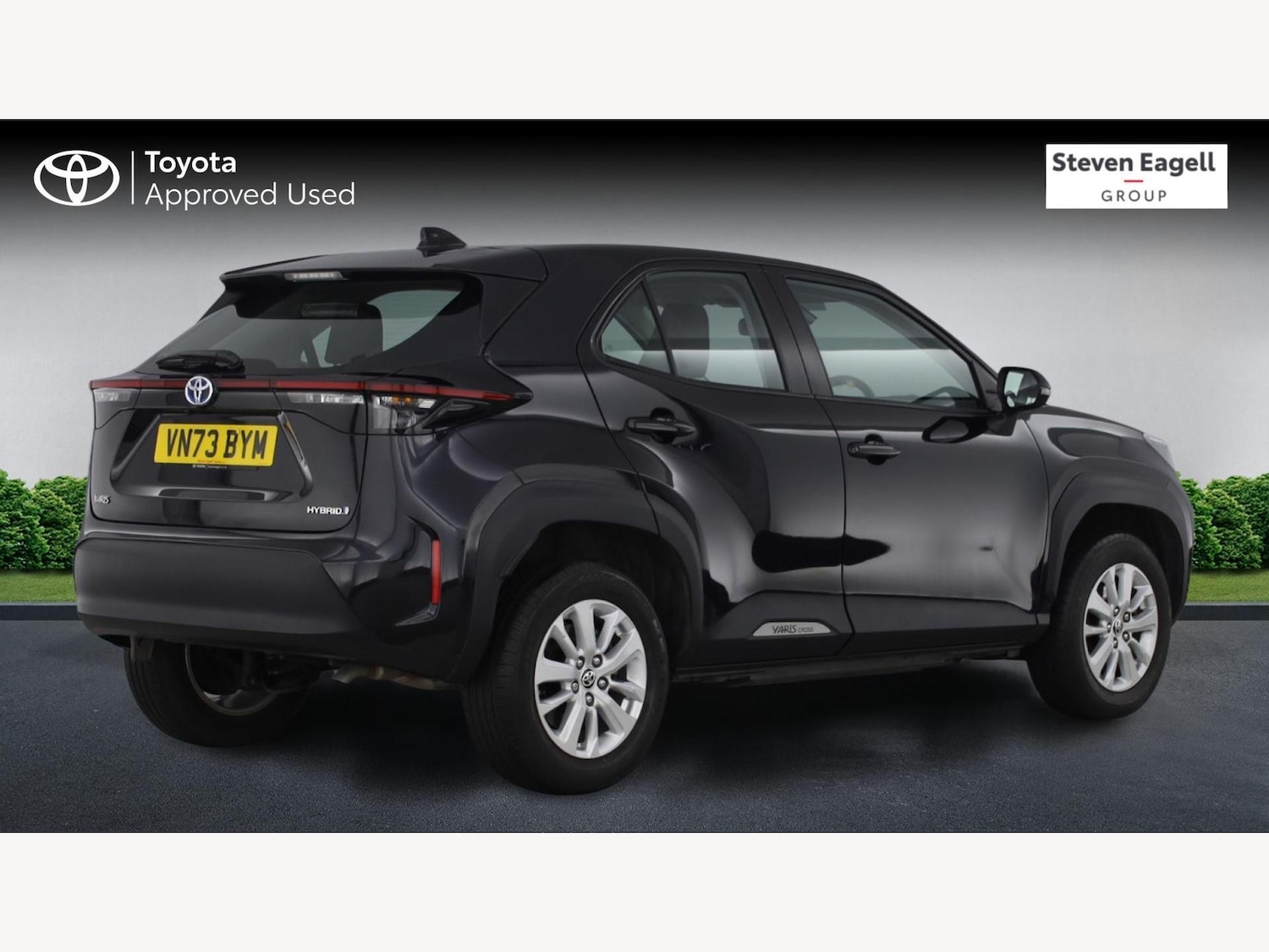 Used Toyota Yaris Cross 2023 for sale - 77098173: Photo 2