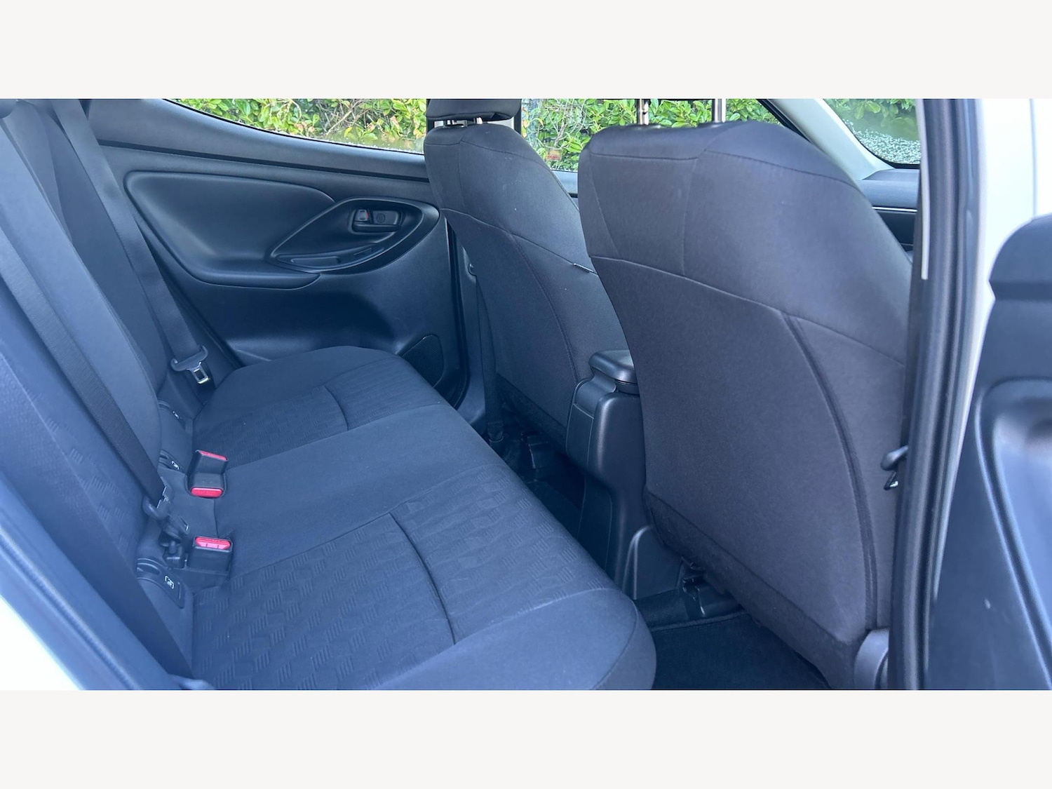 Used Toyota Yaris 2024 for sale - 77081555: Photo 14