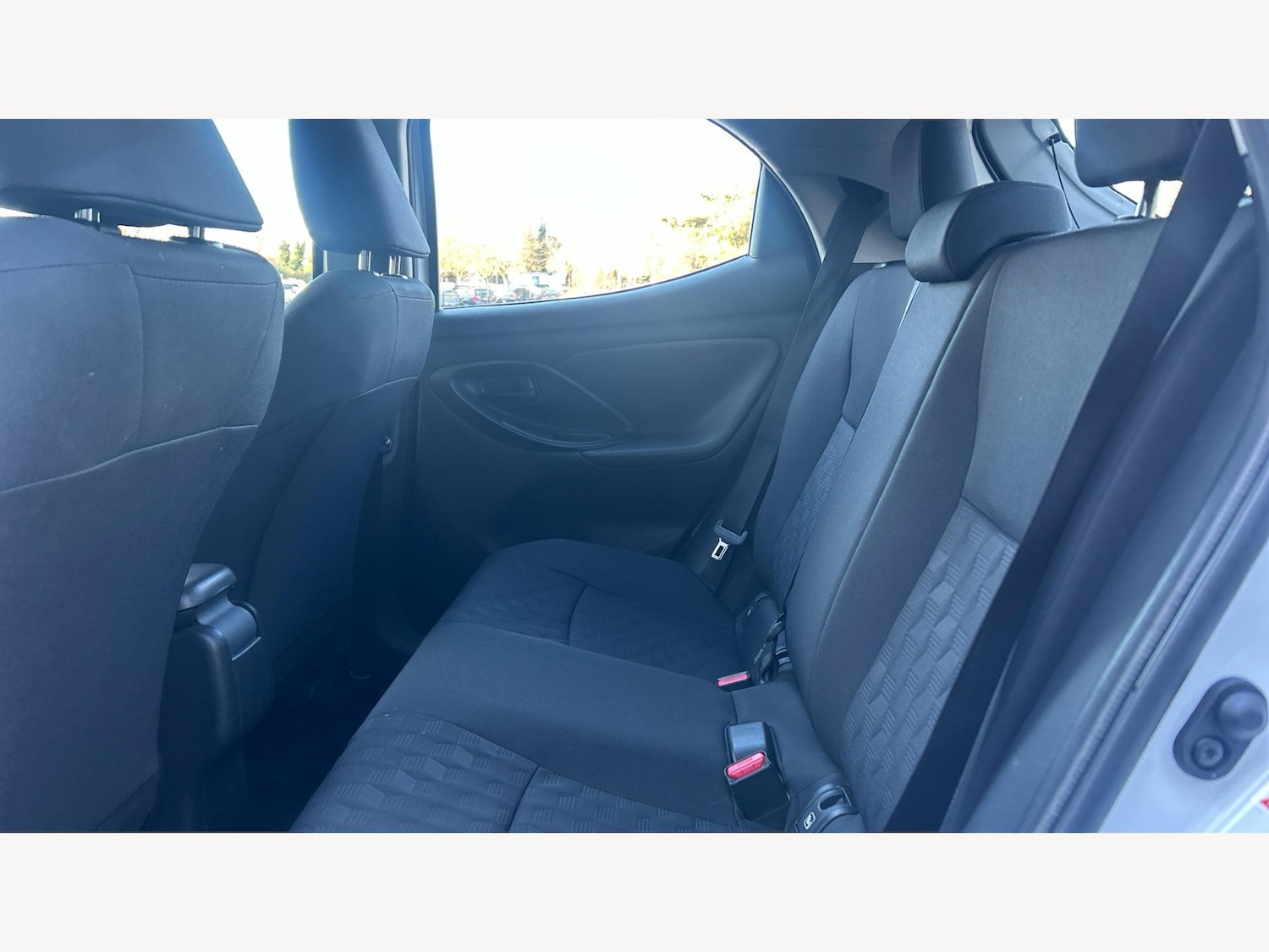 Used Toyota Yaris 2024 for sale - 77081555: Photo 15