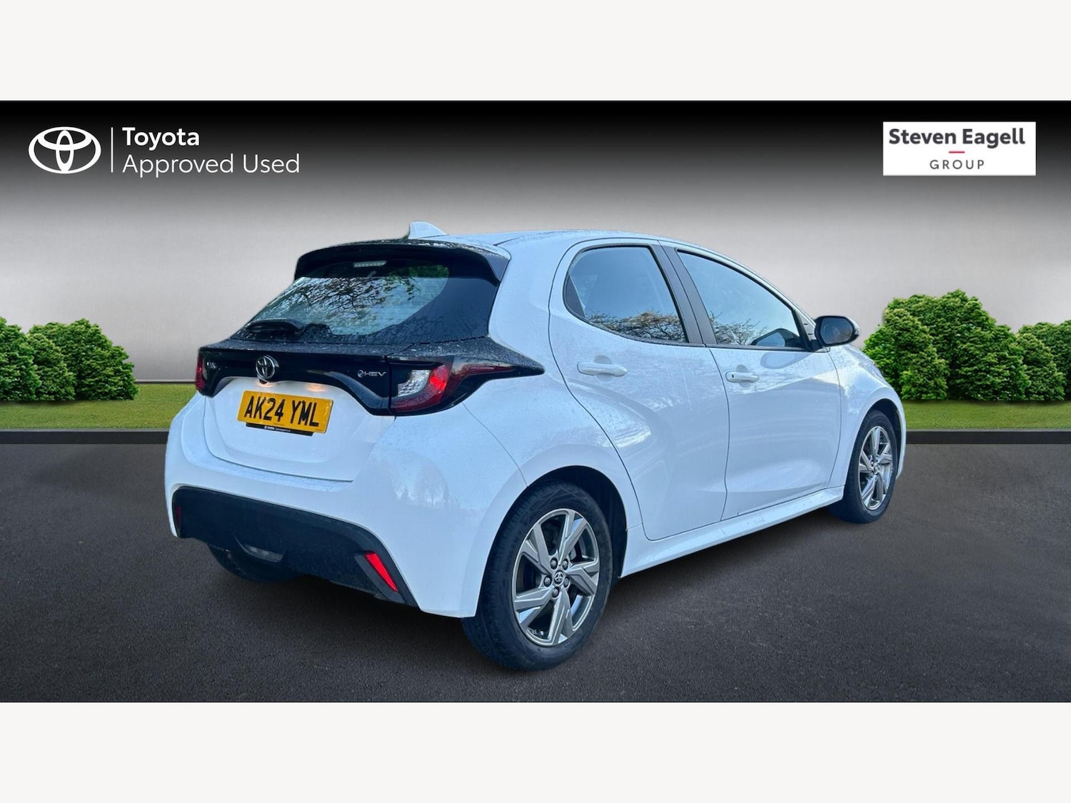 Used Toyota Yaris 2024 for sale - 77081555: Photo 2