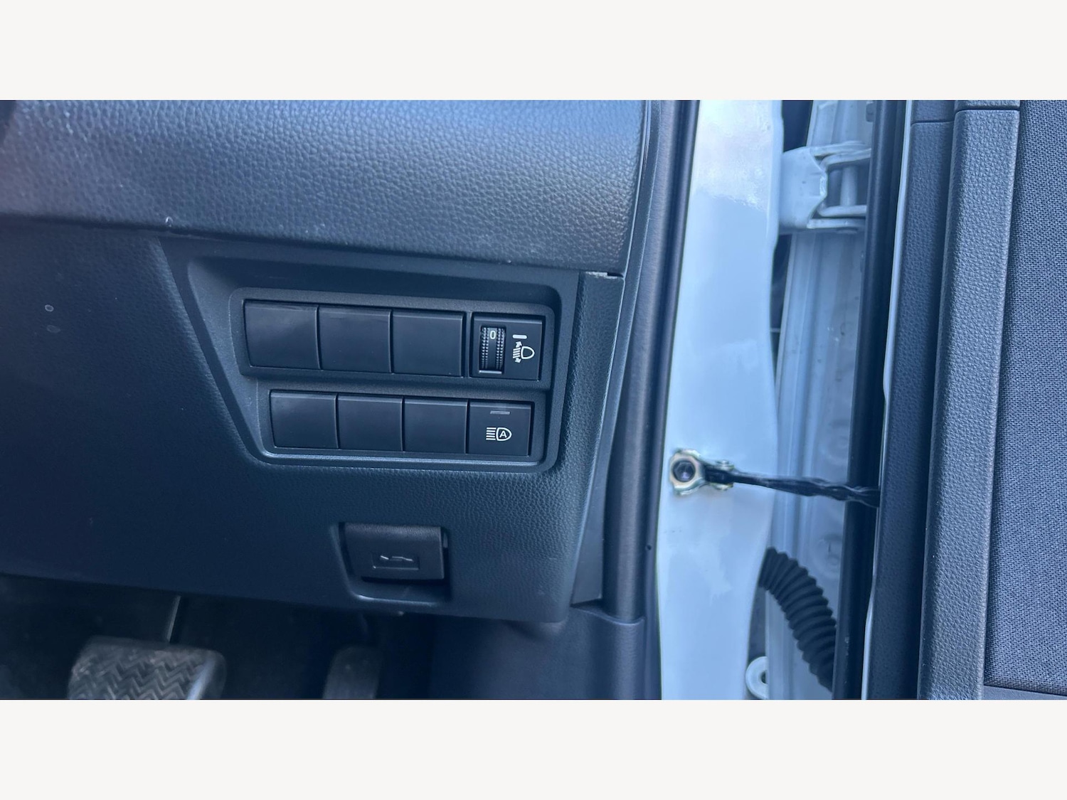 Used Toyota Yaris 2024 for sale - 77081555: Photo 25