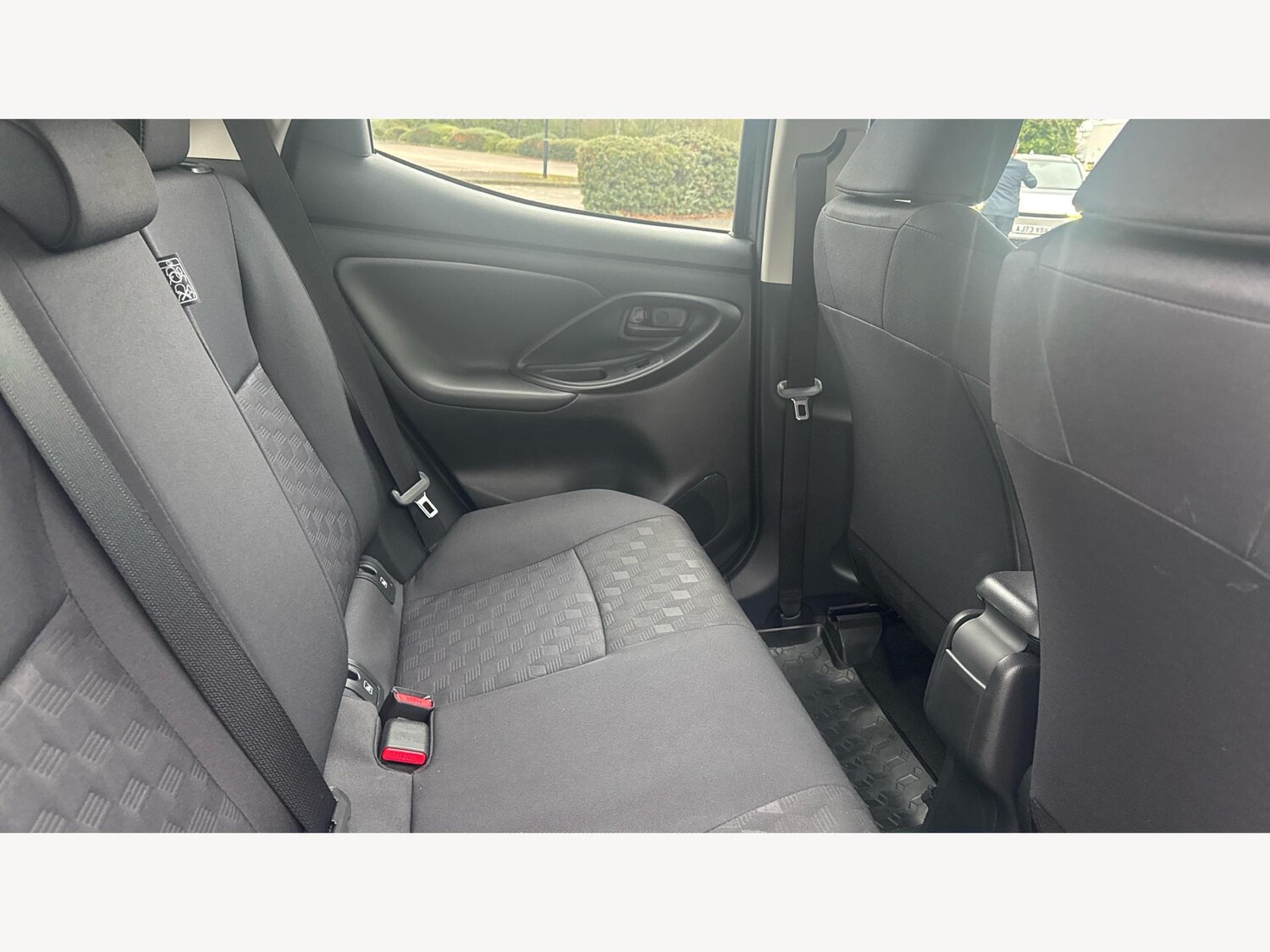 Used Toyota Yaris for sale - 77497110: Photo 14