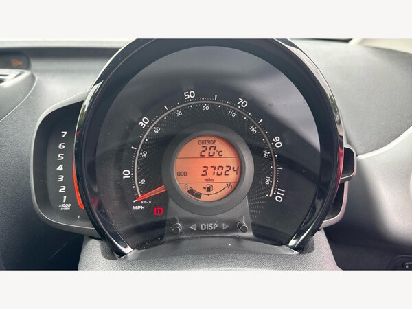 Used Toyota AYGO 2021 for sale - 75681905: Photo 11