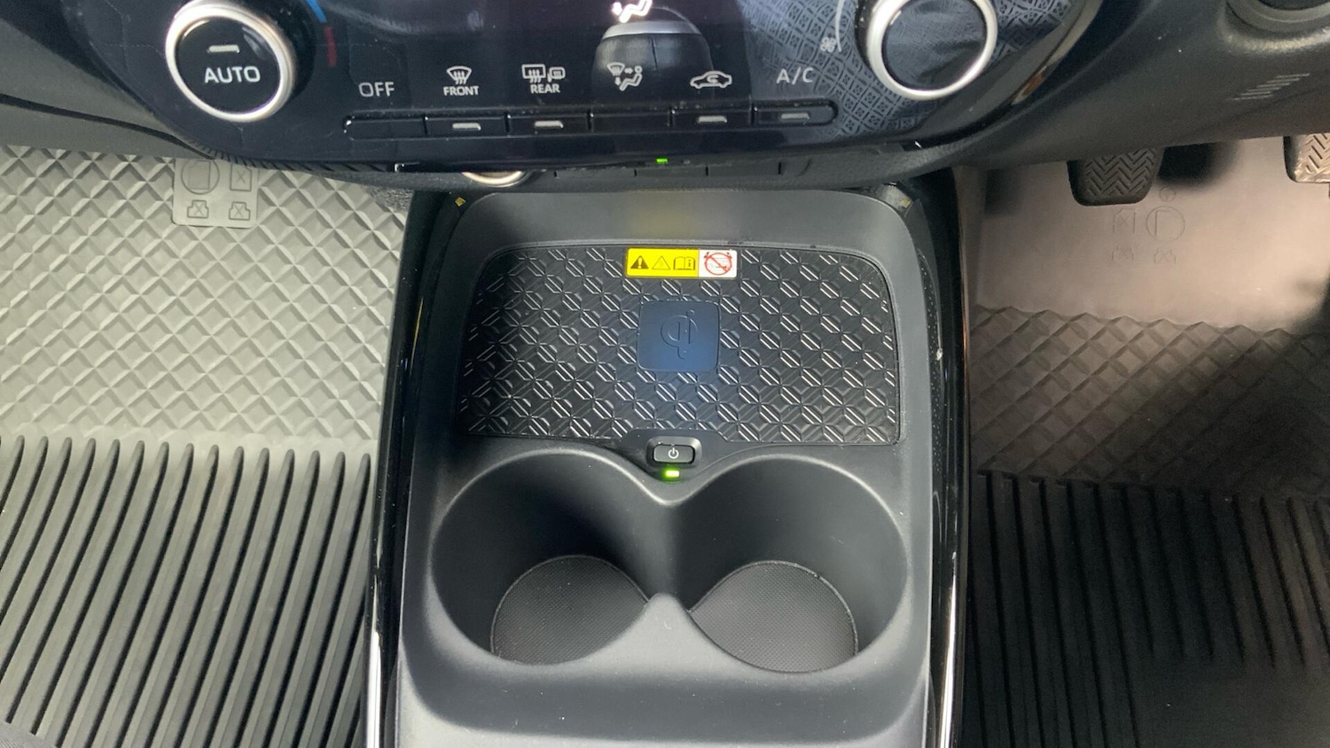 Used Toyota Aygo X 2024 for sale - 76409124: Photo 37