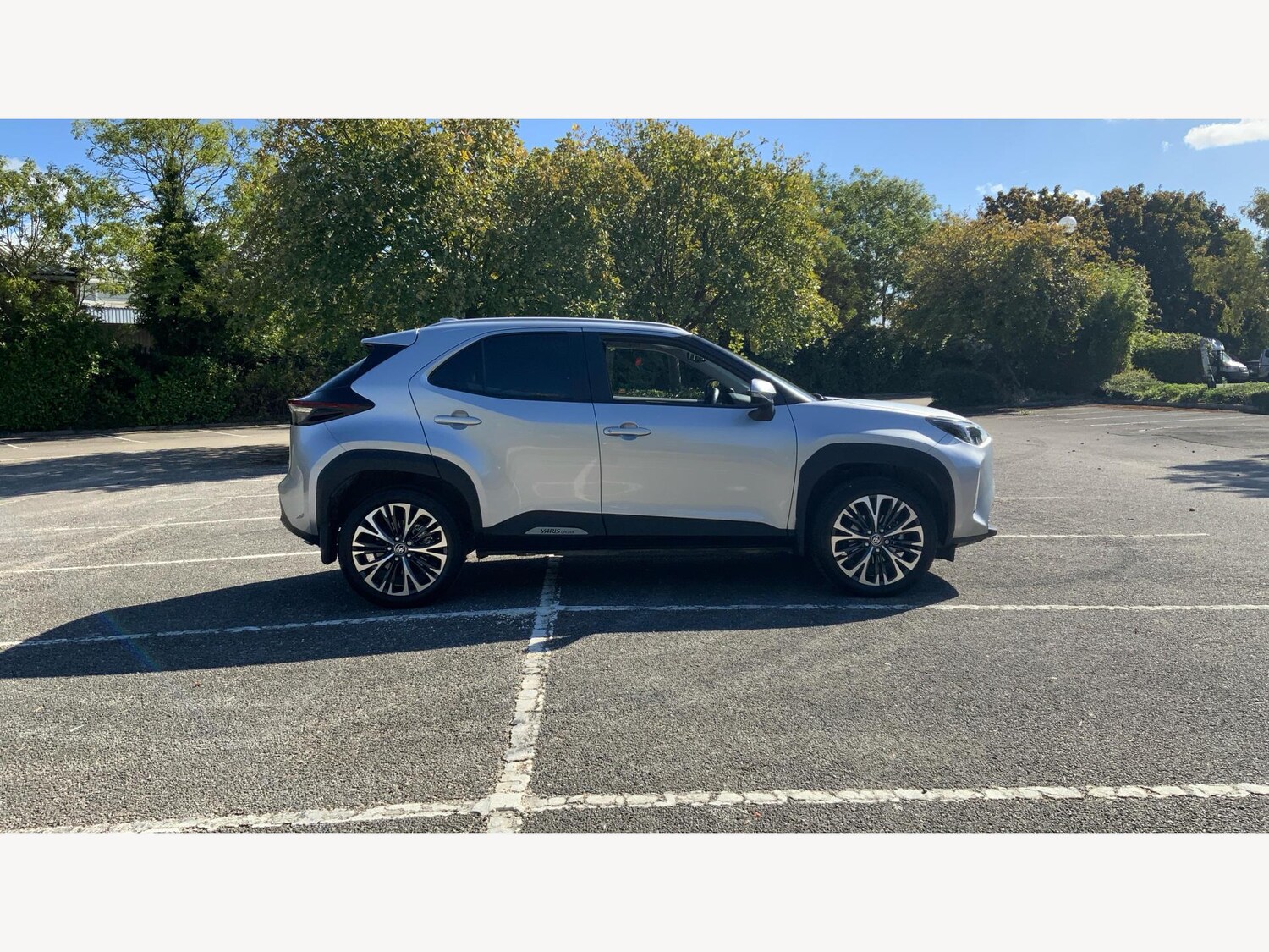 Used Toyota Yaris Cross 2022 for sale - 76043051: Photo 18