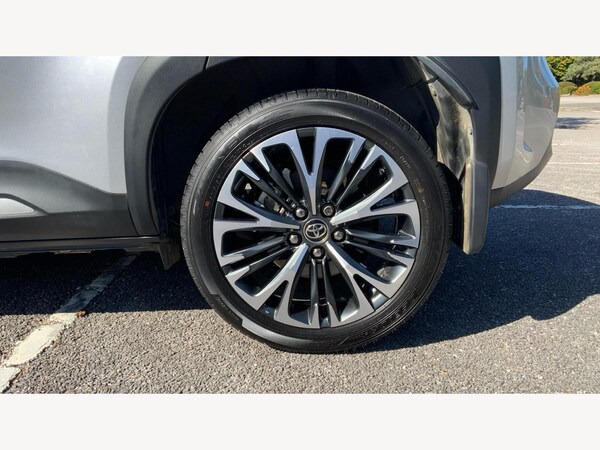 Used Toyota Yaris Cross 2022 for sale - 76043051: Photo 30