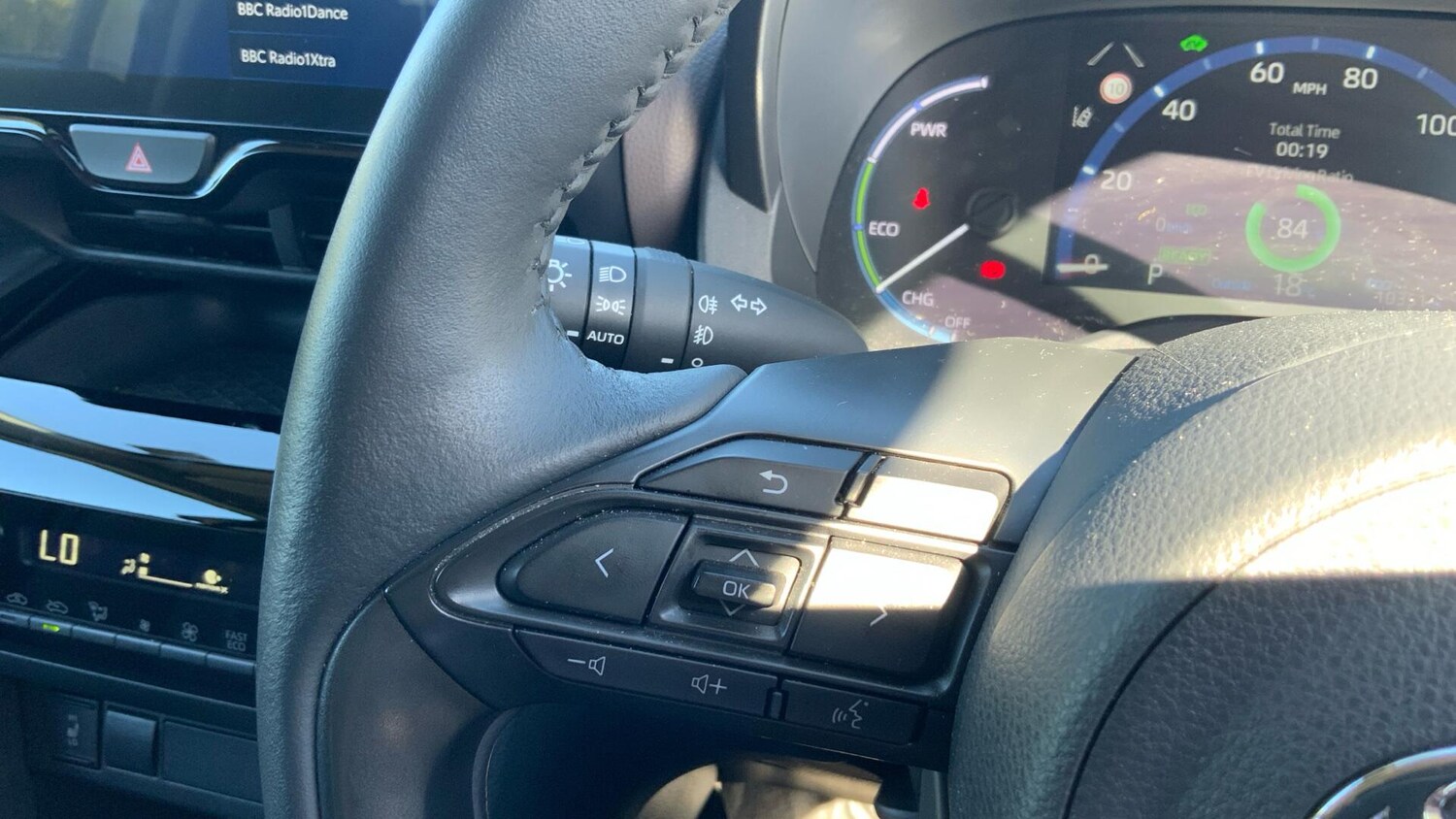 Used Toyota Yaris Cross 2022 for sale - 76043051: Photo 34