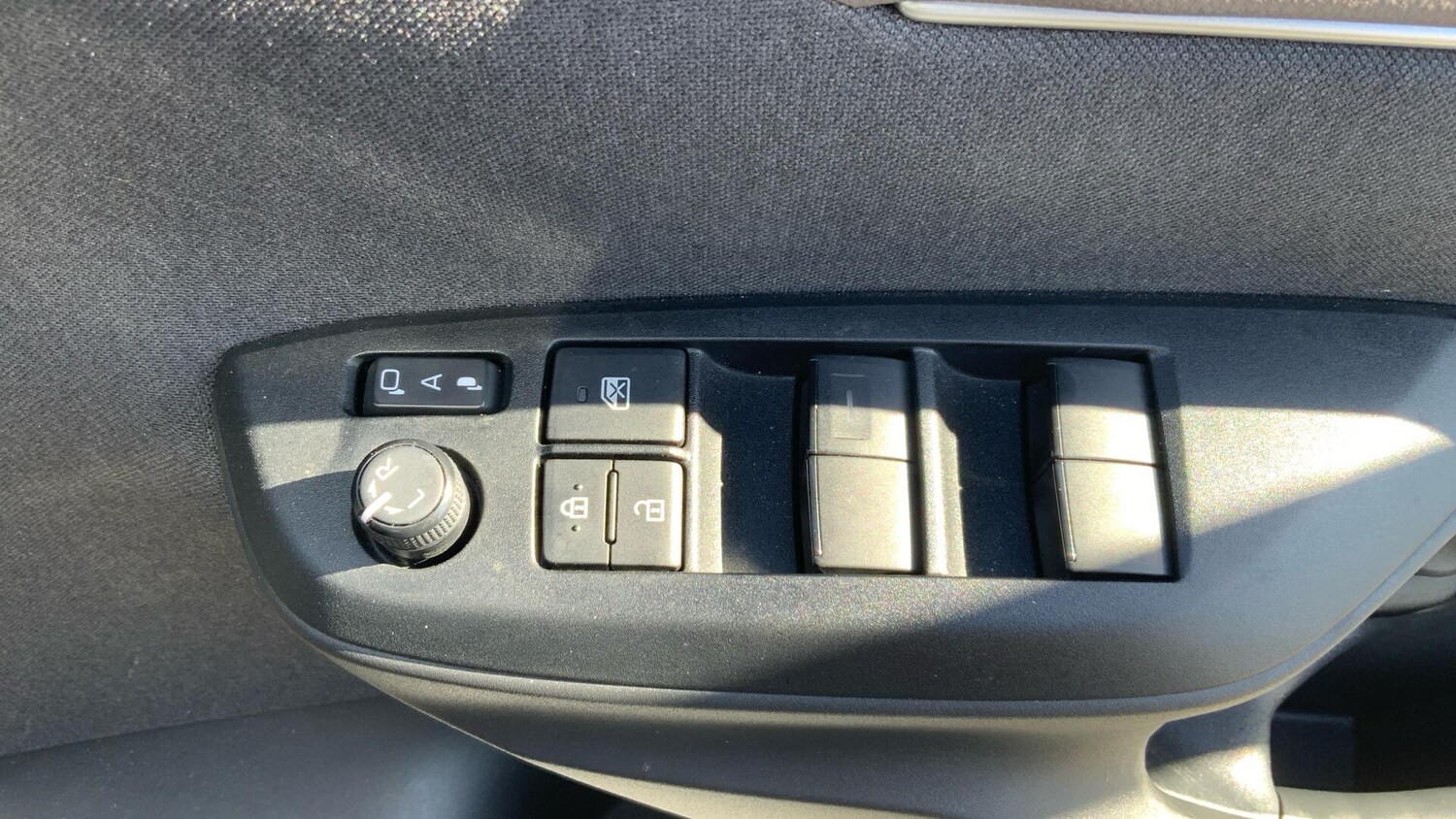 Used Toyota Yaris Cross 2022 for sale - 76043051: Photo 37