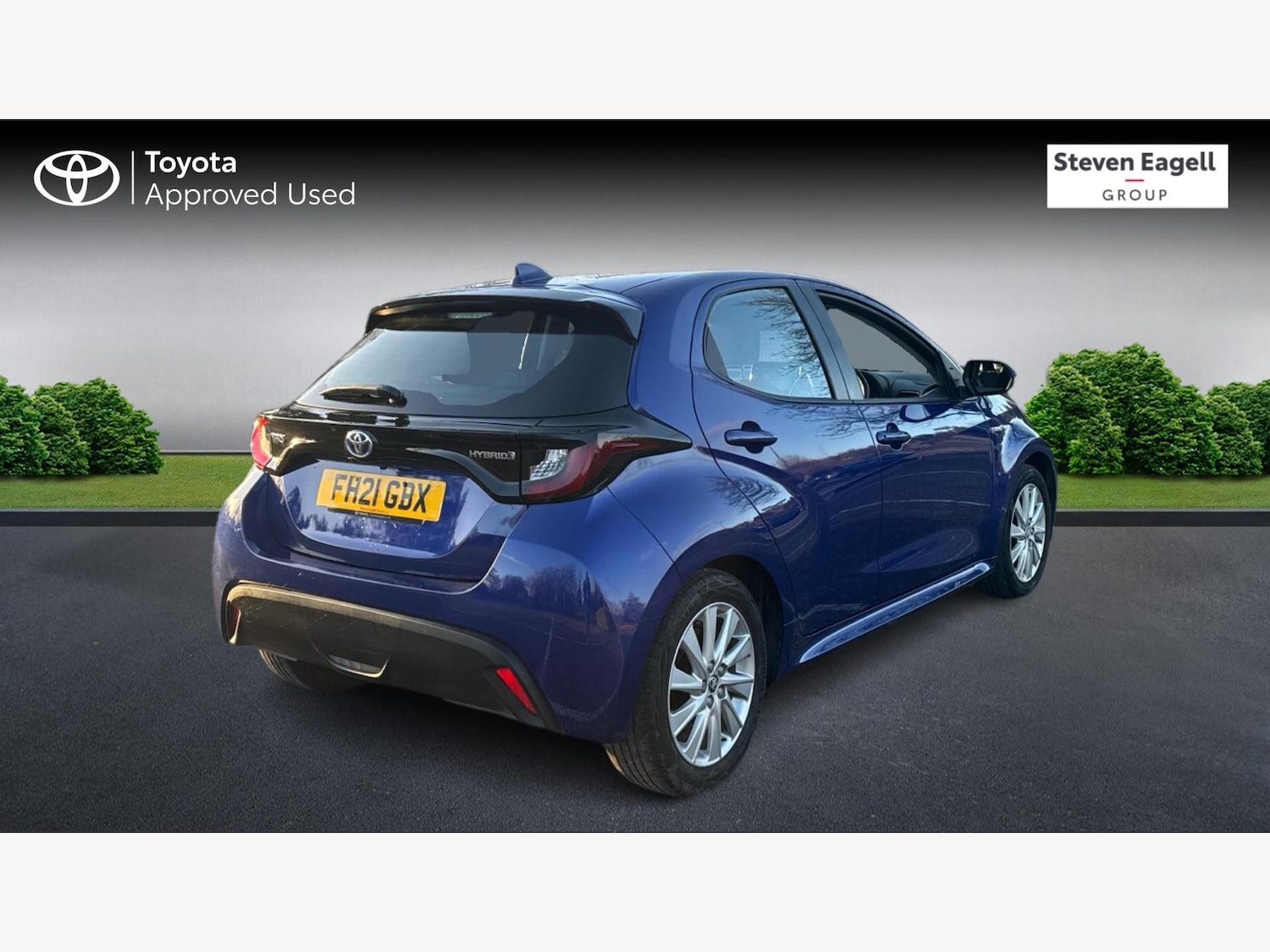 Used Toyota Yaris 2021 for sale - 76715412: Photo 2