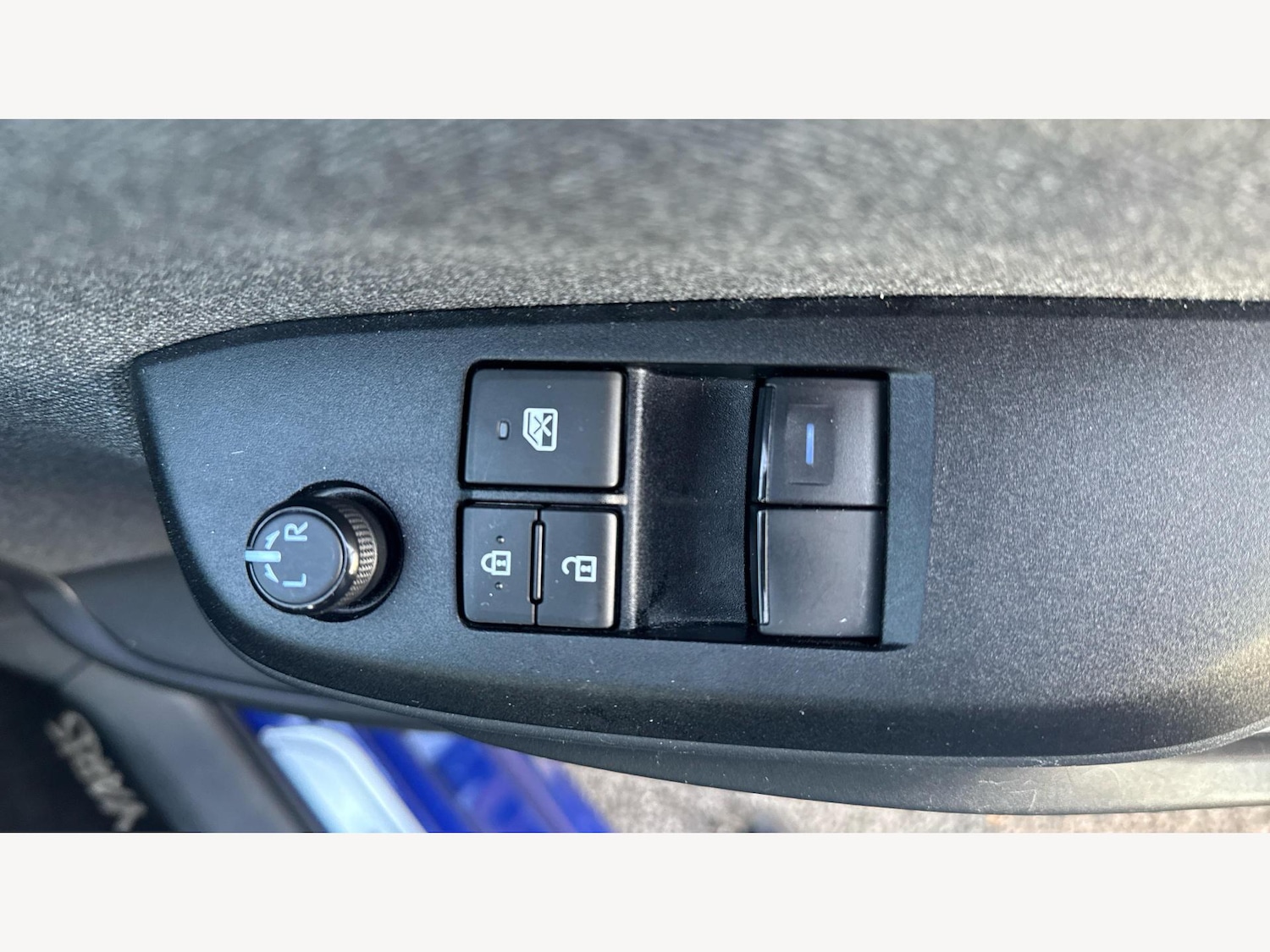 Used Toyota Yaris 2021 for sale - 76715412: Photo 22