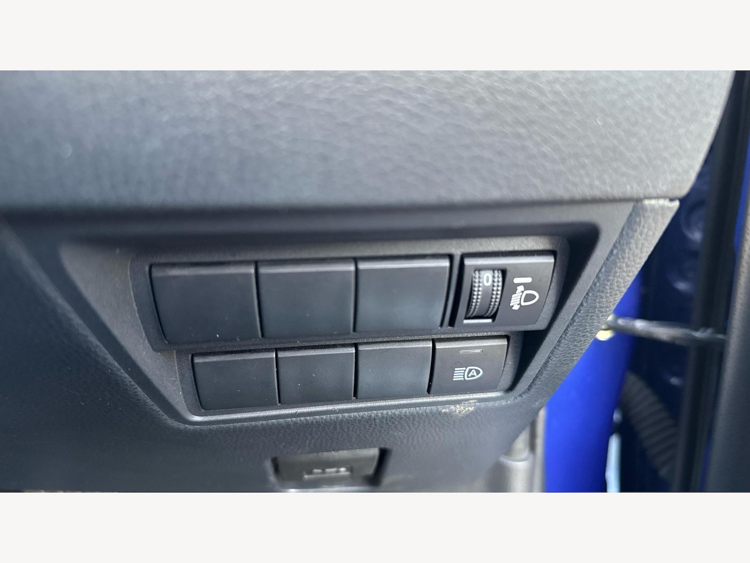 Used Toyota Yaris 2021 for sale - 76715412: Photo 23