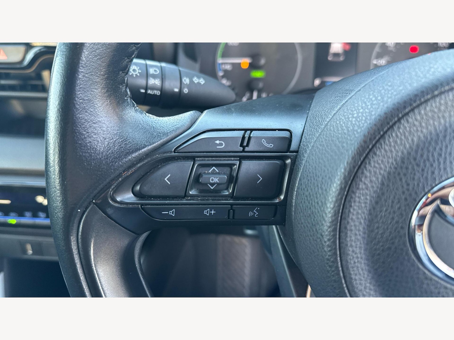 Used Toyota Yaris 2021 for sale - 76715412: Photo 27