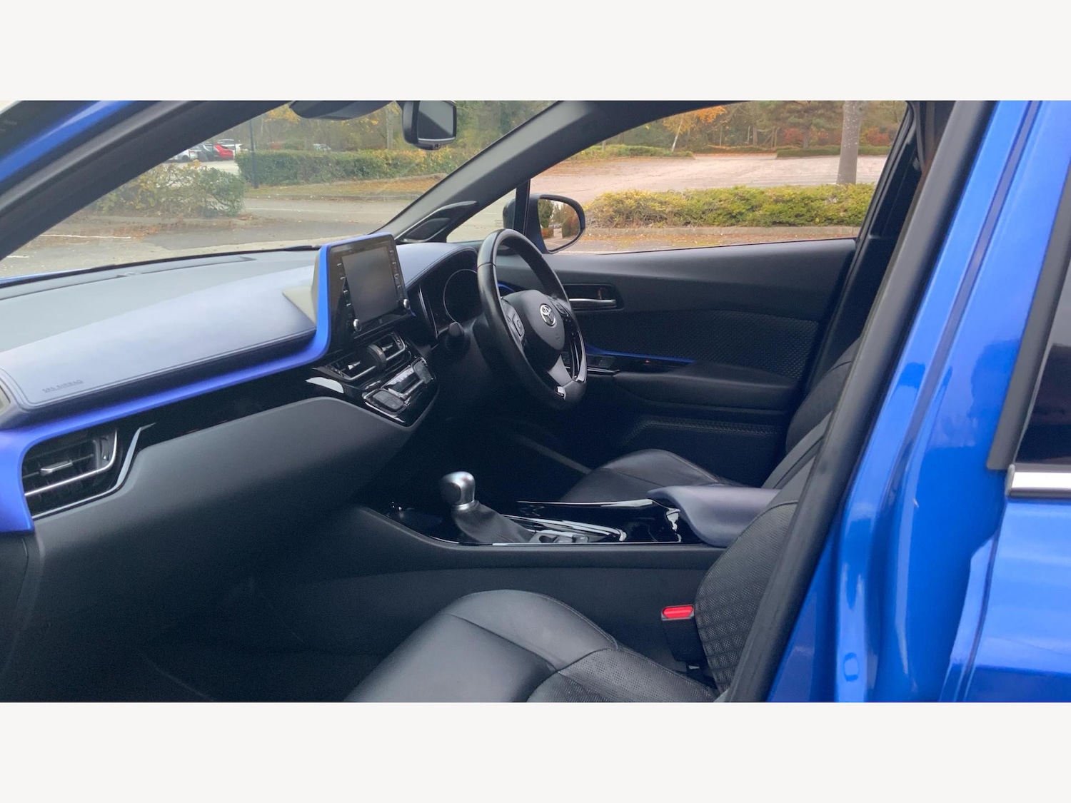 Used Toyota C-HR 2019 for sale - 76561906: Photo 12