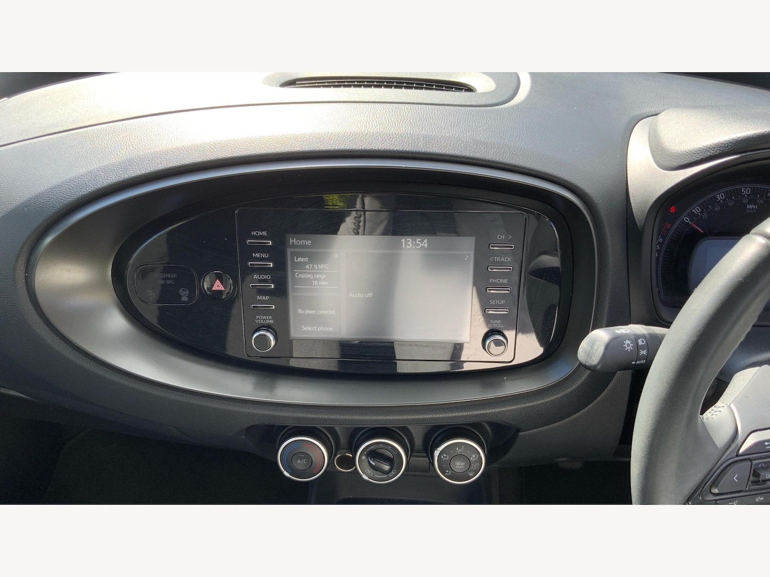 Used Toyota Aygo X 2022 for sale - 76059568: Photo 9