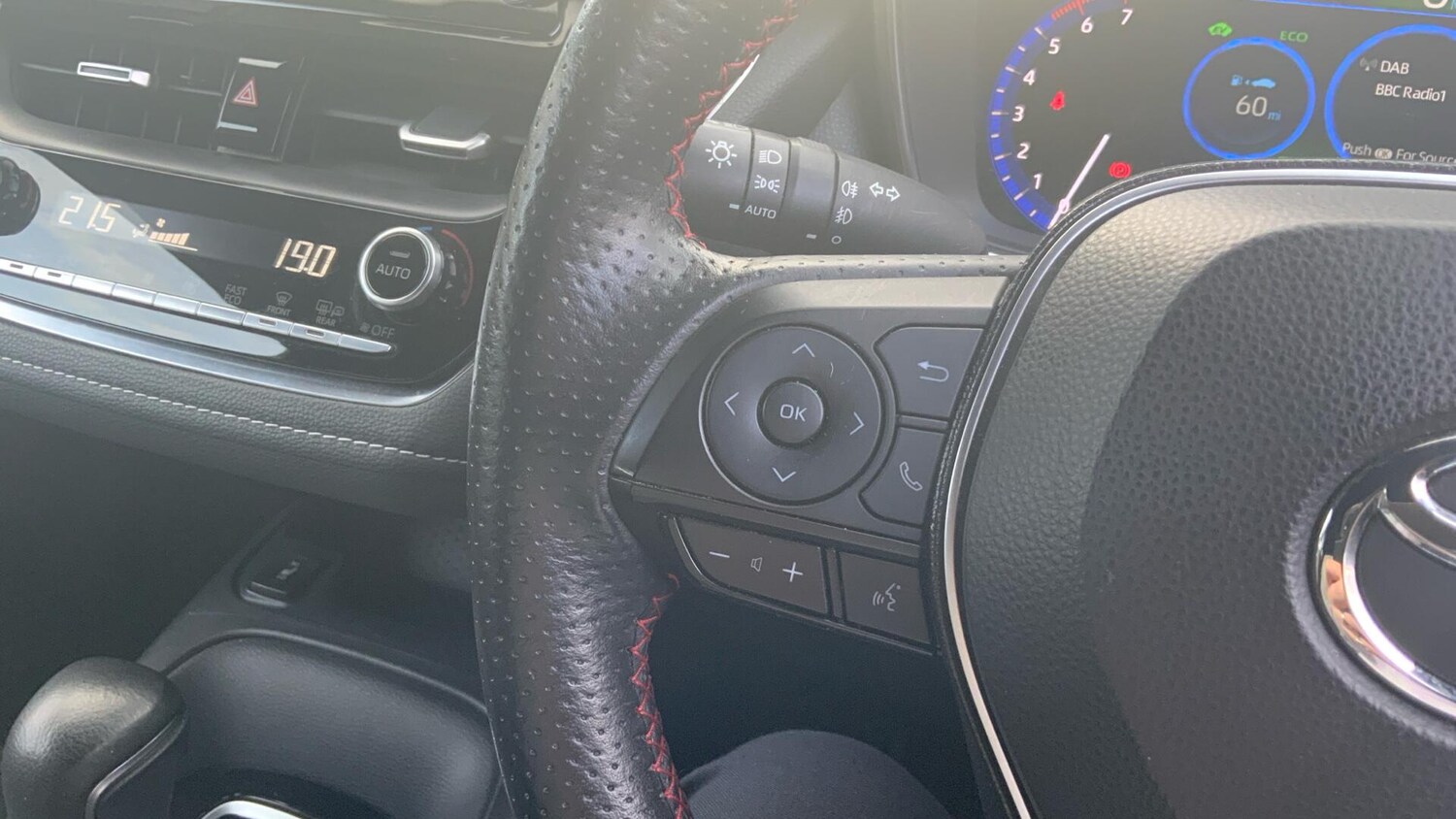 Used Toyota Corolla 2021 for sale - 76538303: Photo 33