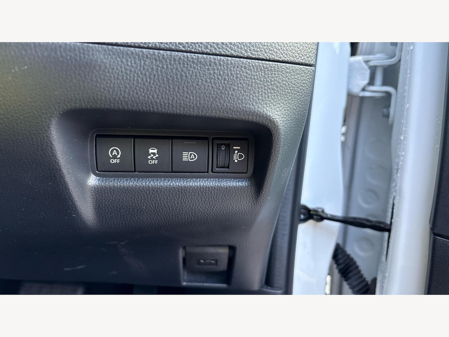 Used Toyota Aygo X for sale - 76701774: Photo 30