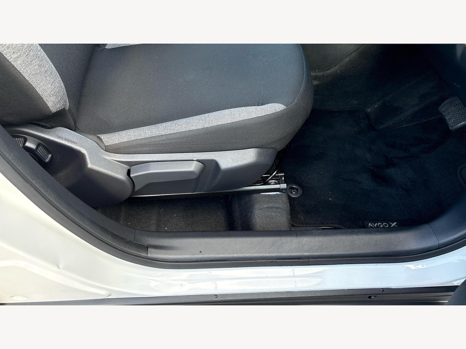 Used Toyota Aygo X for sale - 76701774: Photo 31