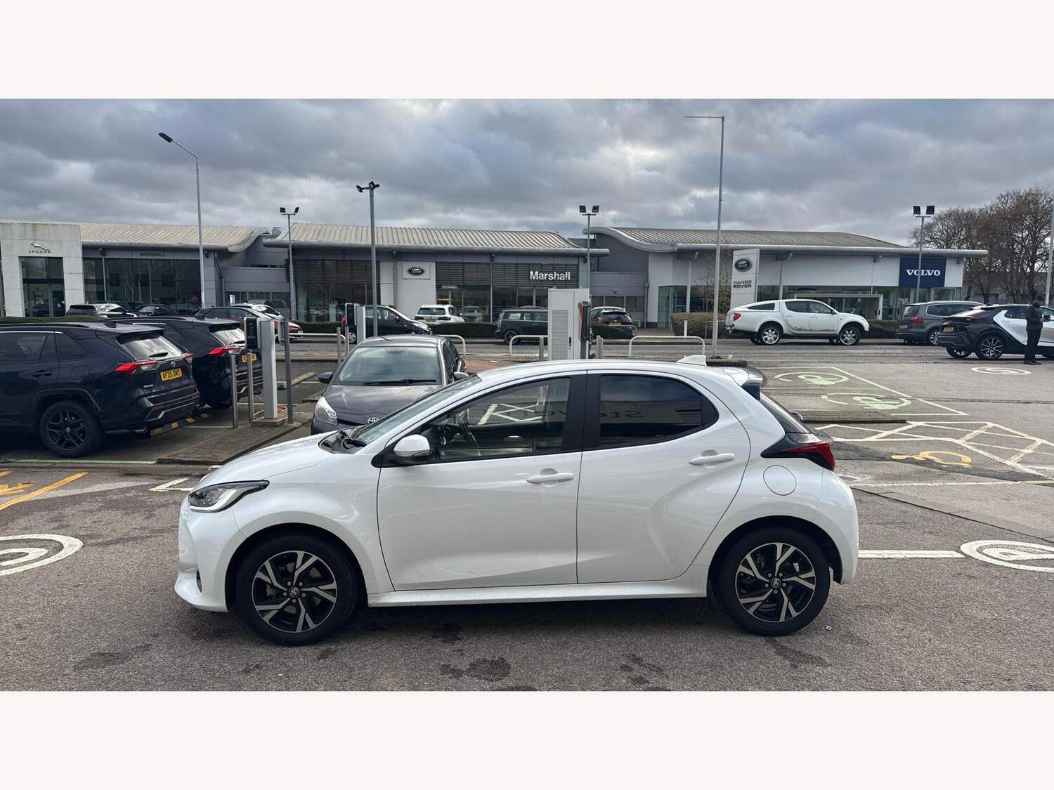 Used Toyota Yaris 2025 for sale - 76728337: Photo 19