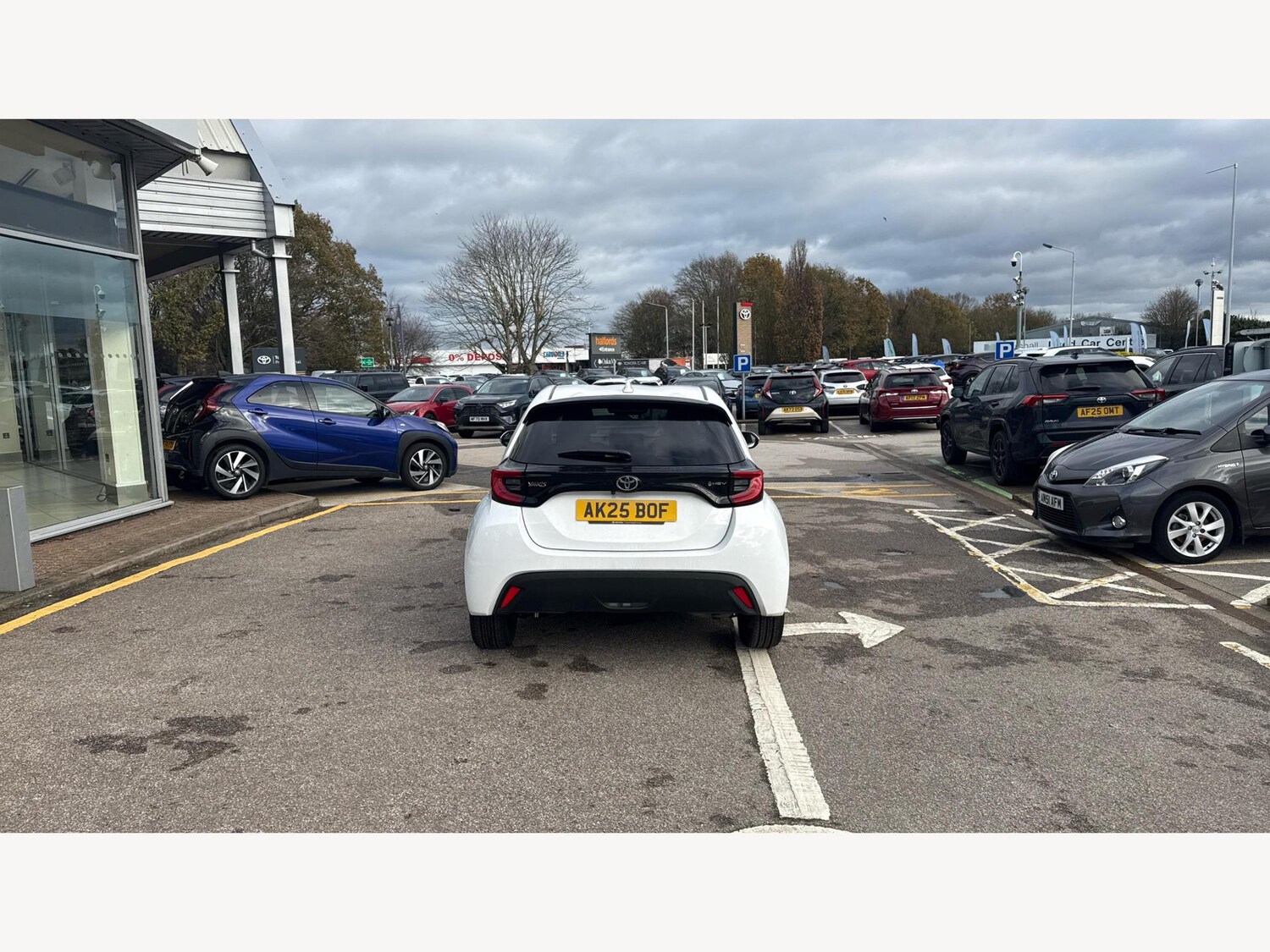 Used Toyota Yaris 2025 for sale - 76728337: Photo 21