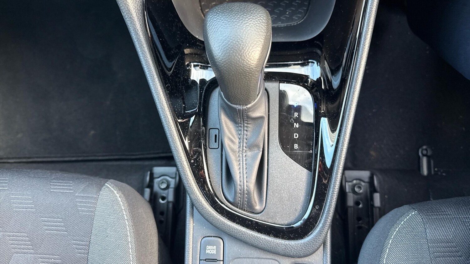 Used Toyota Yaris 2025 for sale - 76728337: Photo 35