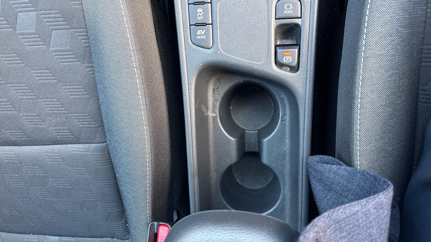 Used Toyota Yaris 2025 for sale - 76728337: Photo 36