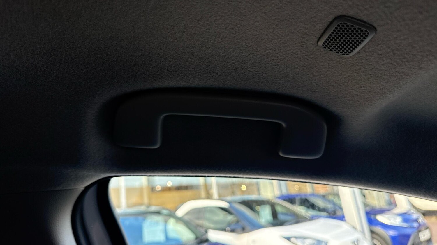 Used Toyota Yaris 2025 for sale - 76728337: Photo 40