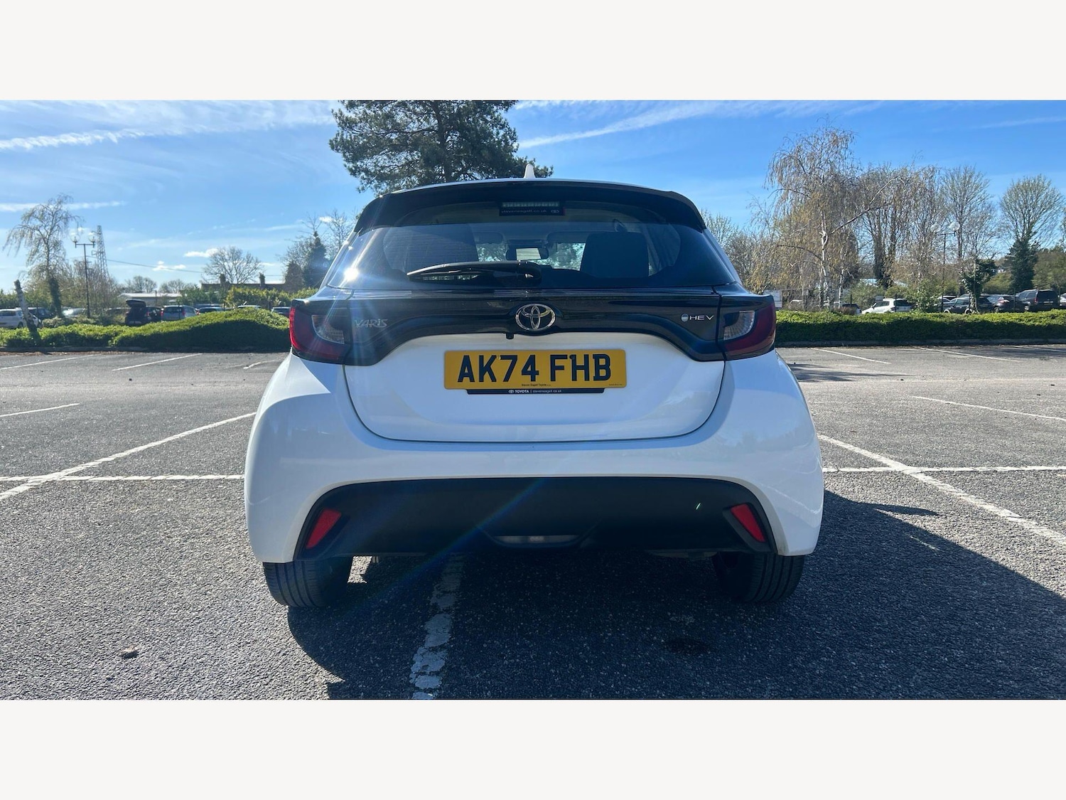 Used Toyota Yaris 2024 for sale - 78058417: Photo 21