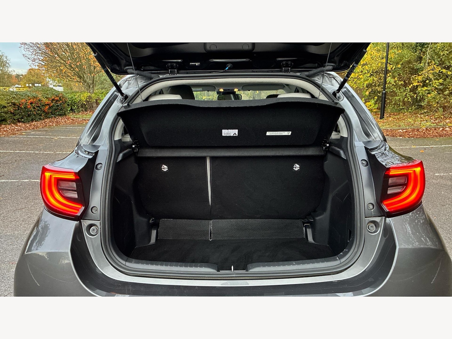 Used Toyota Yaris 2022 for sale - 76423680: Photo 16