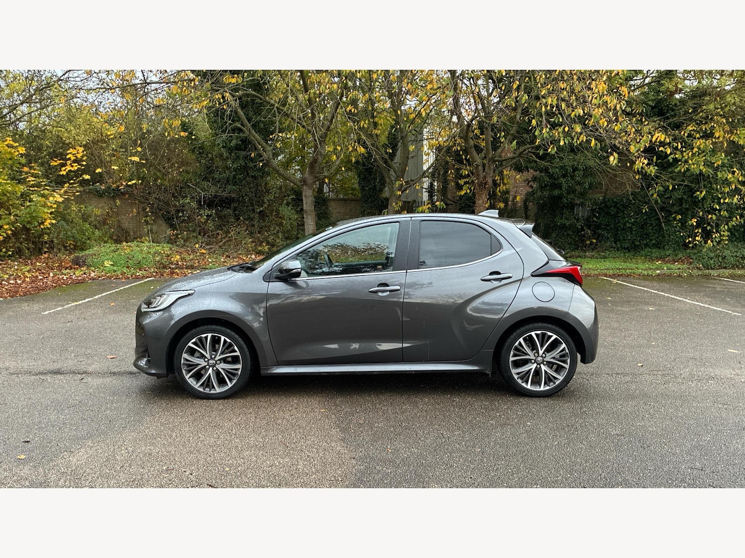 Used Toyota Yaris 2022 for sale - 76423680: Photo 19