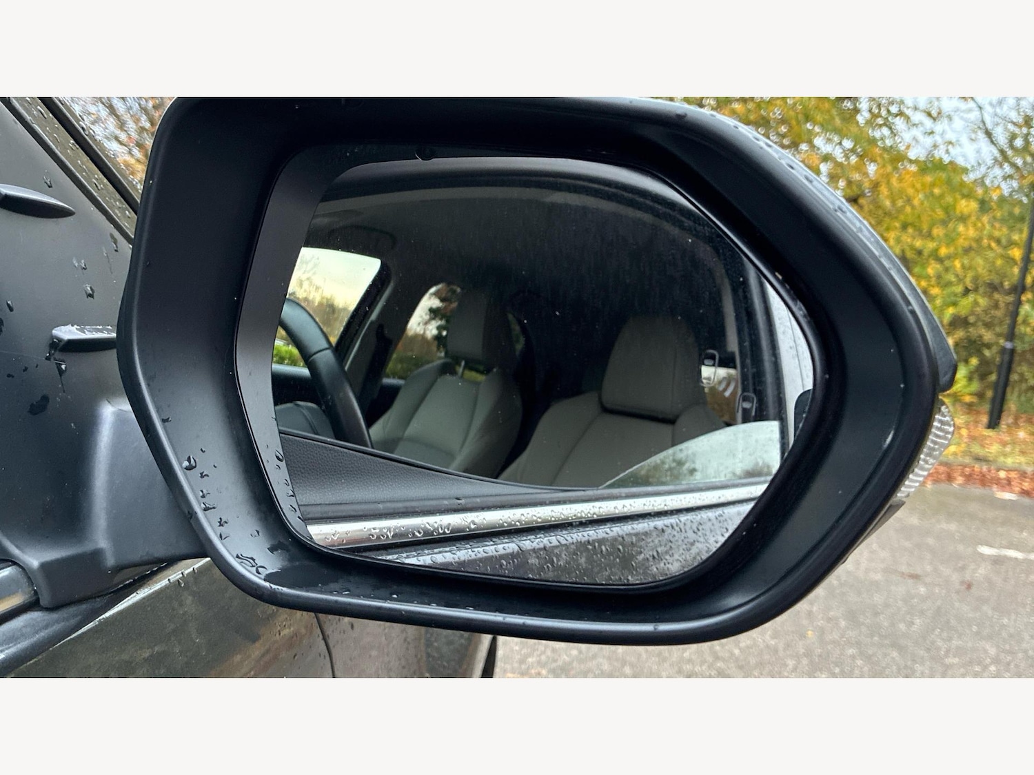 Used Toyota Yaris 2022 for sale - 76423680: Photo 33