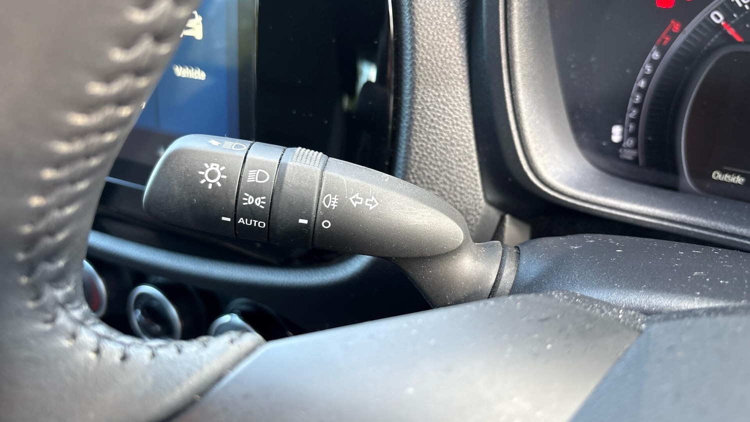 Used Toyota Aygo X 2024 for sale - 77215469: Photo 35