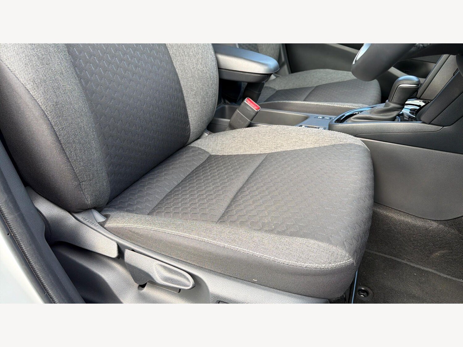 Used Toyota Yaris Cross for sale - 78215023: Photo 19