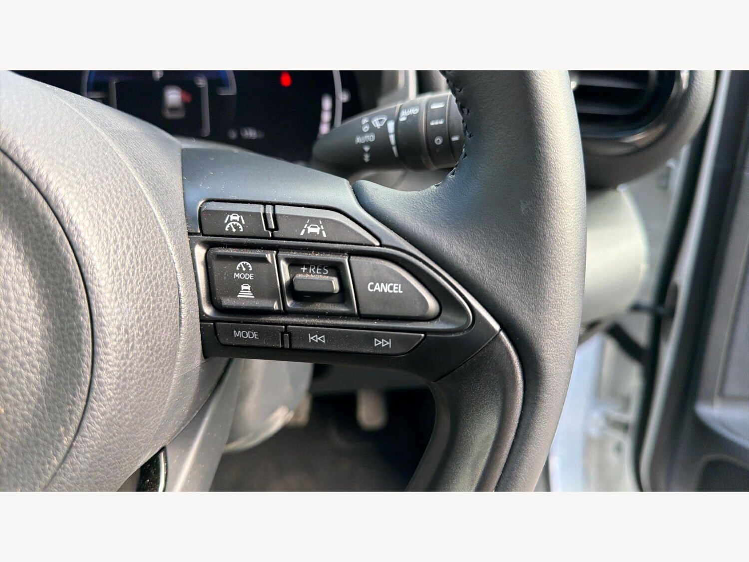 Used Toyota Yaris Cross for sale - 78215023: Photo 34